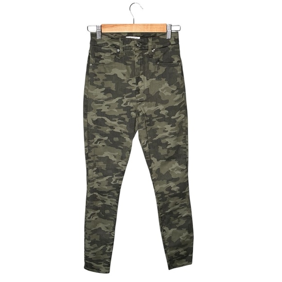 Good American Good Waist Skinny Jean Camo - Picture 2 of 10